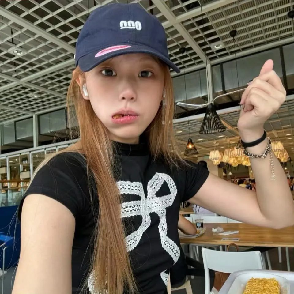 荒唐阿姨：潮爆大银幕